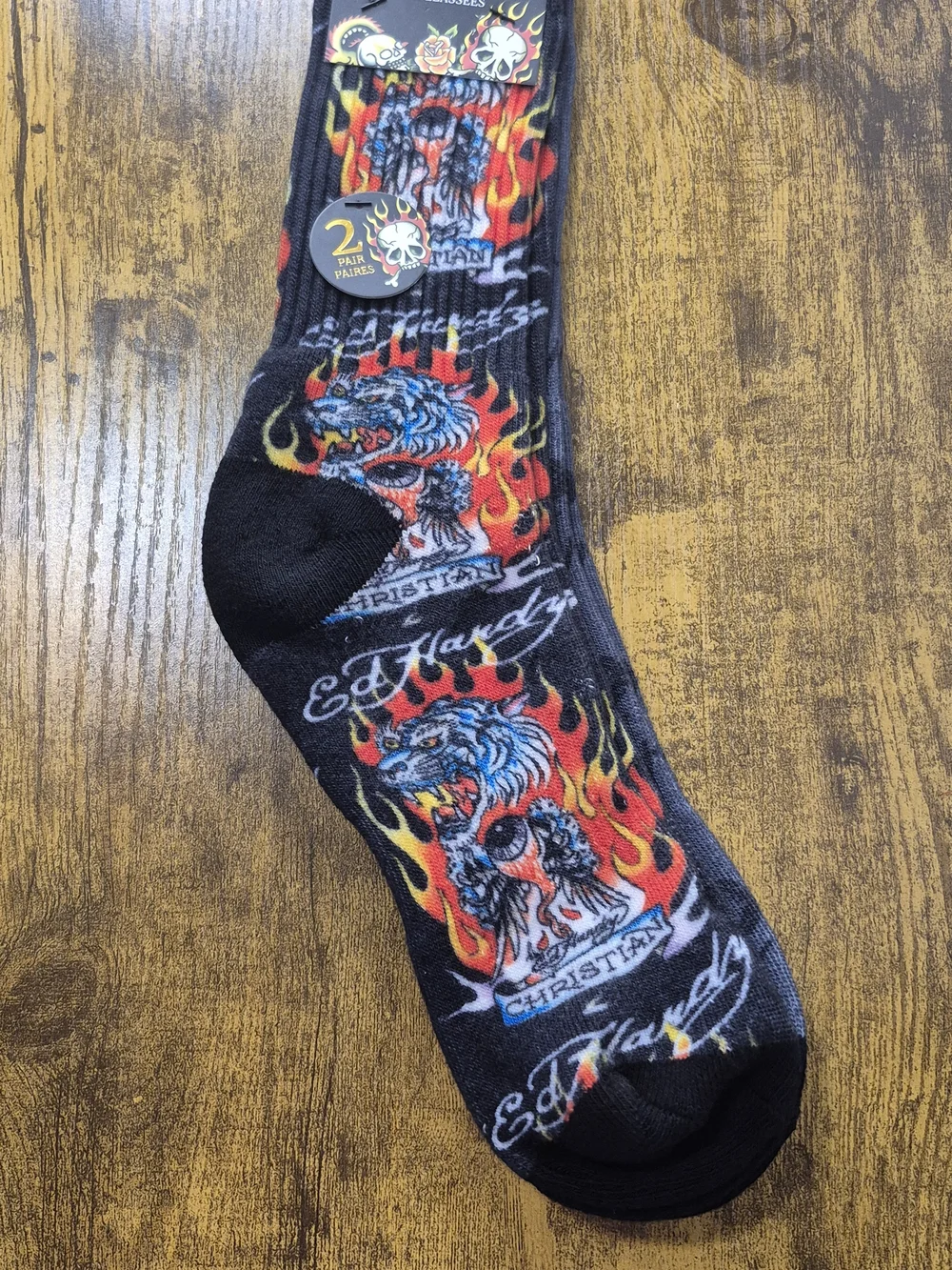 Ed Hardy Men’s Cushioned Crew Socks Tiger Flame 2-Pair Pack NWT